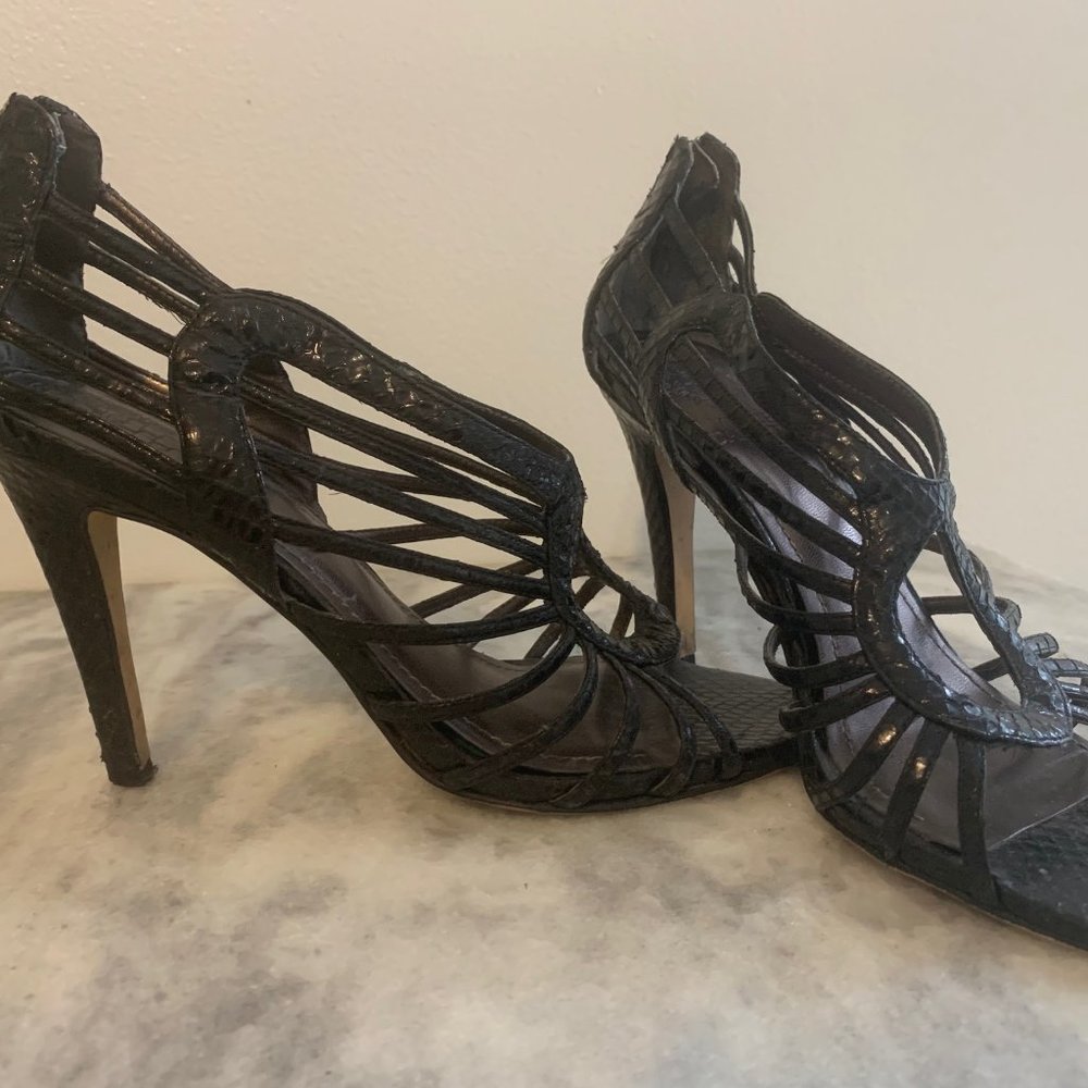 Vince Camuto Black Snake Skin Heels
